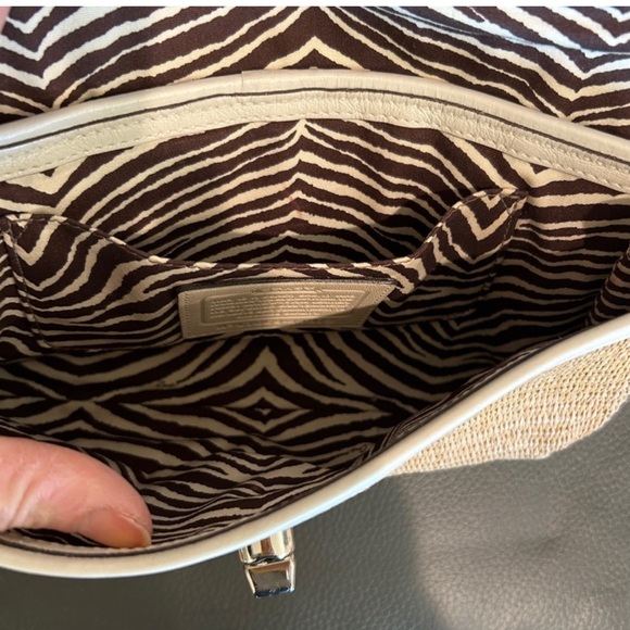 Coach Natalie Limited Edition Tea Rose Floral Straw Clutch, EUC - Picture 10 of 10